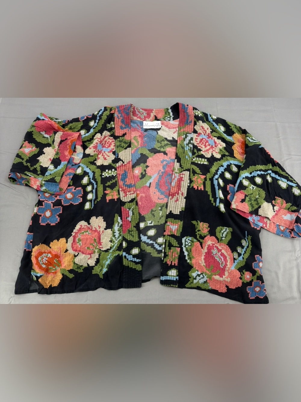 ONE HUNDRED STARS Woven Flower Crepe Kimono - Picture 2 of 12